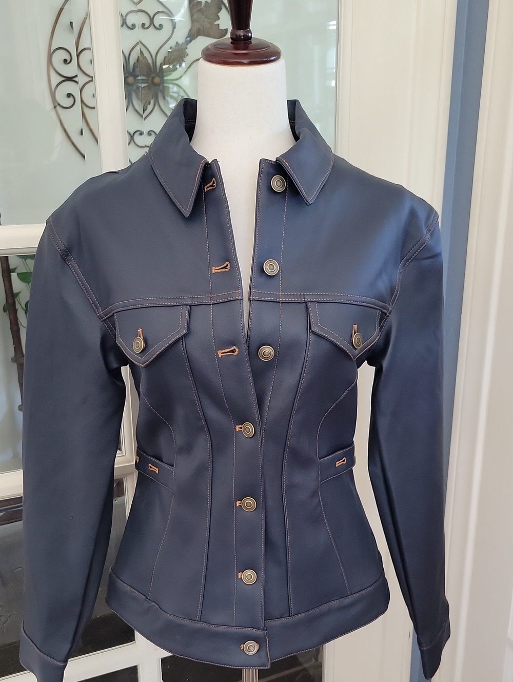 MANIERE DE VOIR Navy Button-Front Jean Jacket with Contrast Stitching | Size: 4